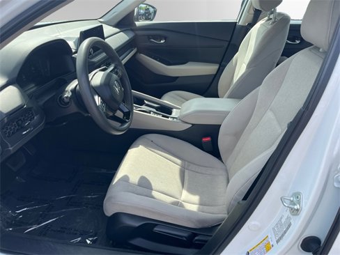 Used 2023 Honda Accord LX image 10