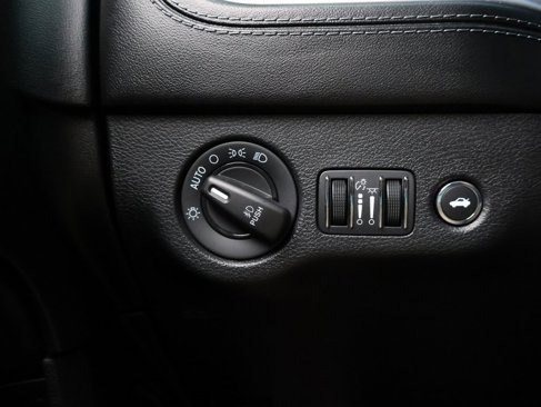 Used 2019 Dodge Charger GT w/ Plus Group image 31