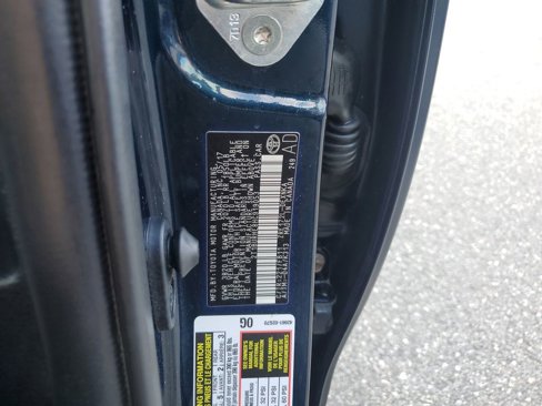 Used 2017 Toyota Corolla LE image 30