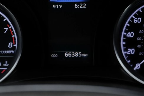 Used 2020 Toyota Camry SE image 26
