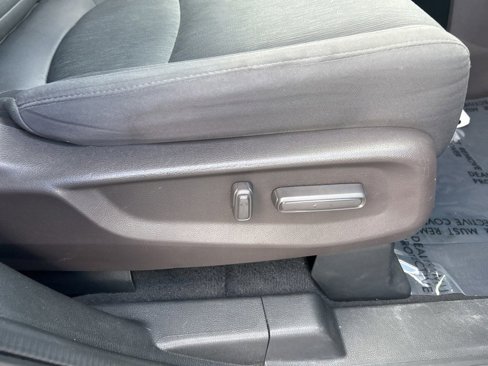 Used 2018 Honda Odyssey EX image 23