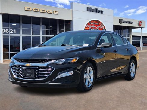 Used 2024 Chevrolet Malibu LS image 2