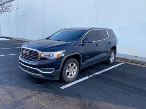 Used 2017 GMC Acadia SLE image 2