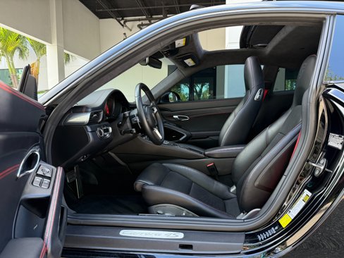 Used 2017 Porsche 911 Carrera 4S image 23