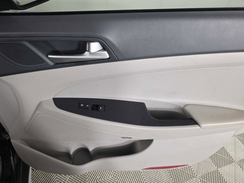 Used 2020 Hyundai Tucson Sport w/ Cargo Package image 28