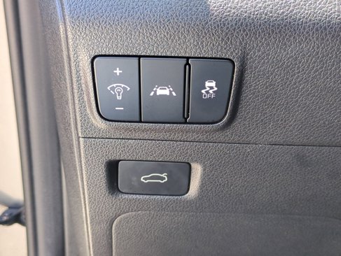 Used 2023 Kia K5 LXS image 25