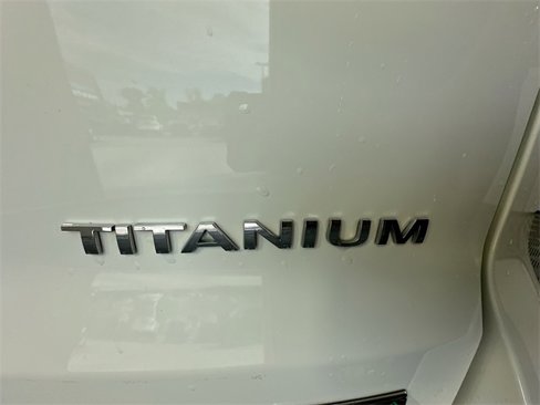 Used 2020 Ford EcoSport Titanium image 34