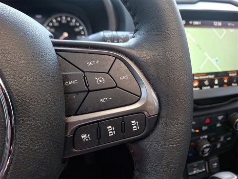 Used 2021 Jeep Renegade Limited w/ Sun & Sound Group image 23