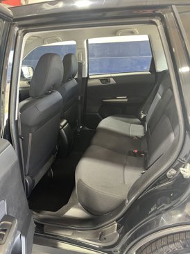 Used 2011 Subaru Forester 2.5X w/ Alloy Wheel Value Pkg image 7