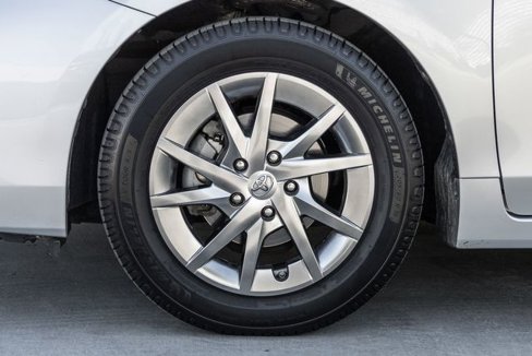 Used 2017 Toyota Prius V Three image 13