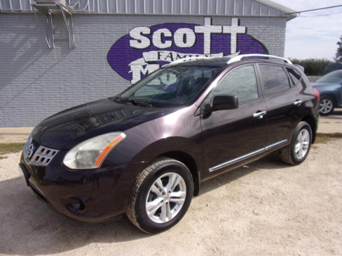 Used 2012 Nissan Rogue SV image 1