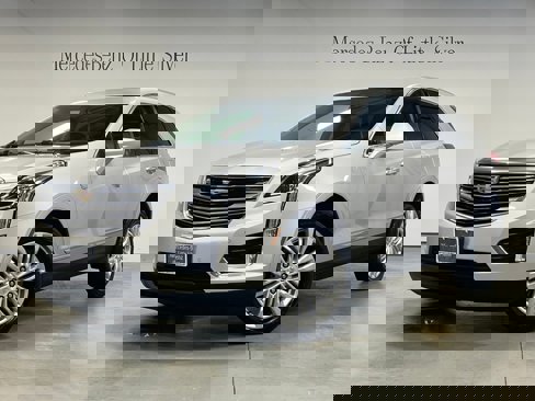 Used 2019 Cadillac XT5 Premium Luxury image 1