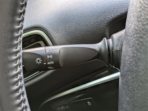 Used 2019 Toyota Prius Prime Premium image 29