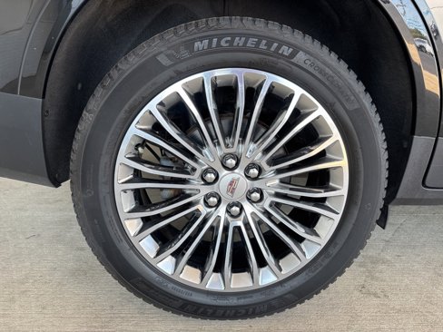 Used 2017 Cadillac XT5 Luxury image 42