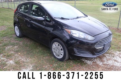 Used 2015 Ford Fiesta S image 1