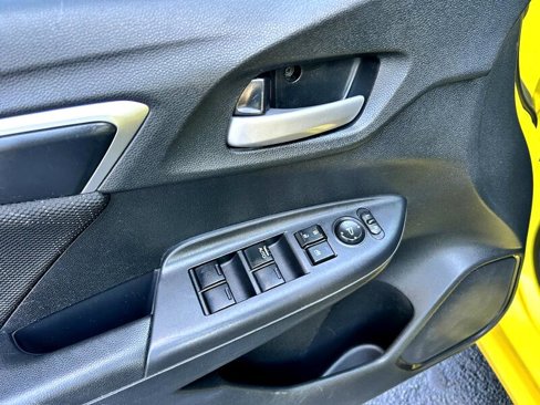 Used 2015 Honda Fit EX image 23