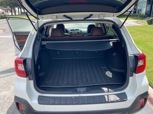 Used 2019 Subaru Outback 2.5i Touring image 24
