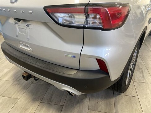 Used 2020 Ford Escape SEL image 31