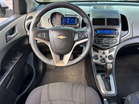 Used 2013 Chevrolet Sonic LT image 7