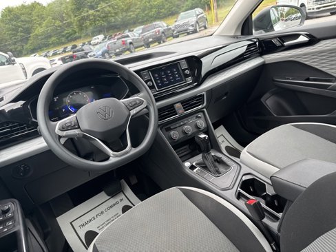 Used 2022 Volkswagen Taos S image 30