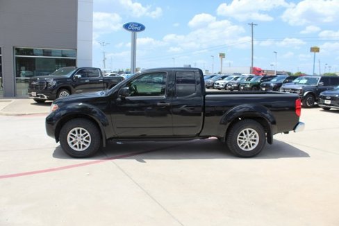 Used 2019 Nissan Frontier SV image 12