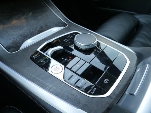 Used 2024 BMW X5 sDrive40i image 25