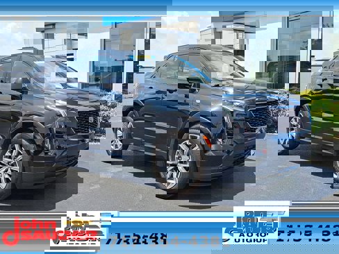 Used 2020 Cadillac XT4 Sport image 1