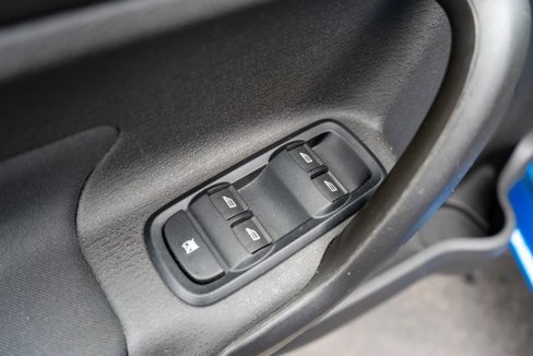 Used 2018 Ford Fiesta SE image 17