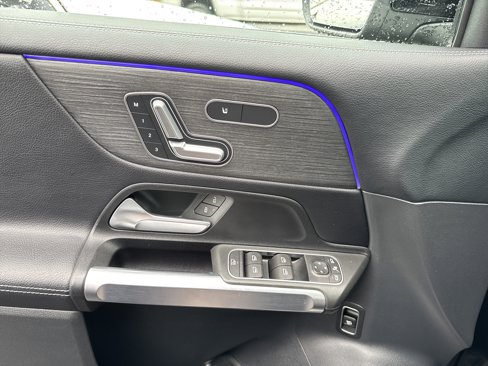 Certified 2023 Mercedes-Benz GLB 250 4MATIC image 14