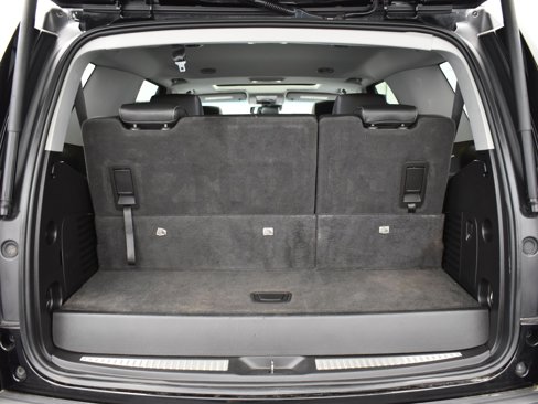 Used 2019 Chevrolet Tahoe LT image 6