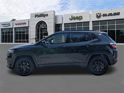 Used 2022 Jeep Compass Altitude image 6