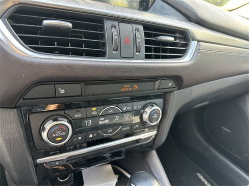 Used 2016 MAZDA MAZDA6 Grand Touring w/ GT Technology Package image 19