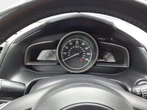 Used 2017 MAZDA MAZDA3 Touring image 24