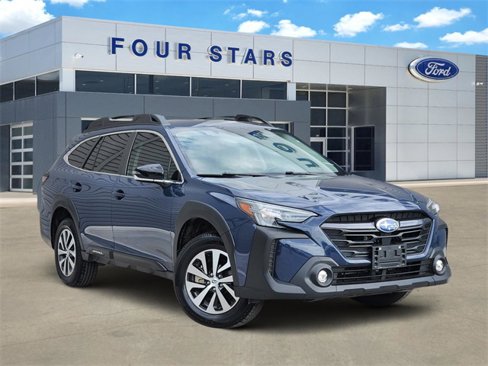 Used 2023 Subaru Outback Premium image 2