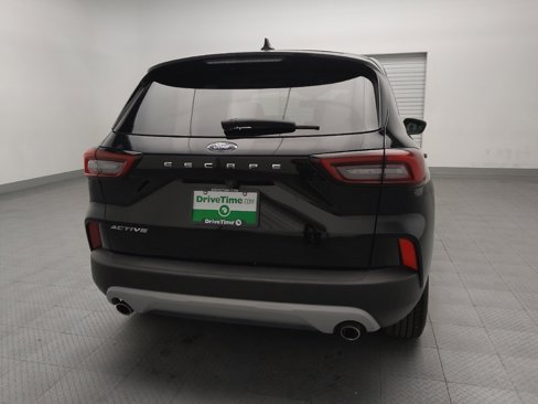 Used 2023 Ford Escape Active w/ Cold Weather Package image 7