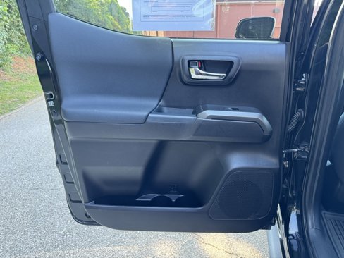 Used 2020 Toyota Tacoma 4x4 Double Cab image 19
