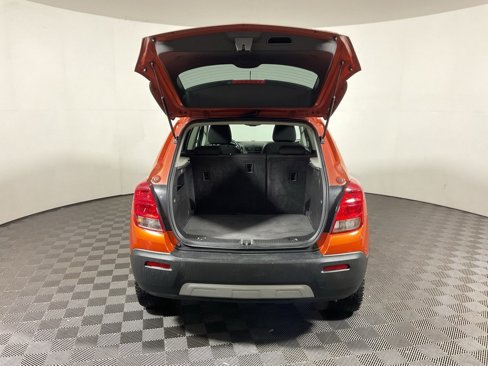 Used 2016 Chevrolet Trax LT image 12