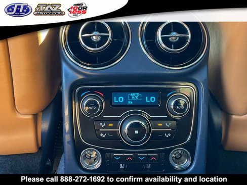 Used 2012 Jaguar XJ image 13