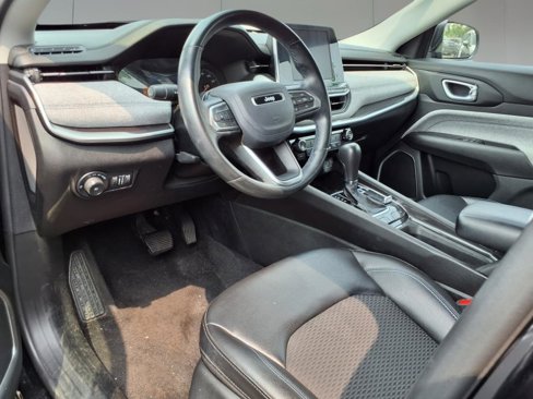 Used 2022 Jeep Compass Latitude w/ Convenience Group image 9