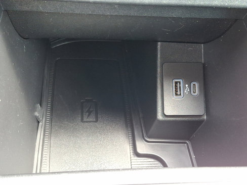 Used 2022 Ford Edge SEL w/ Sport Appearance Package image 26