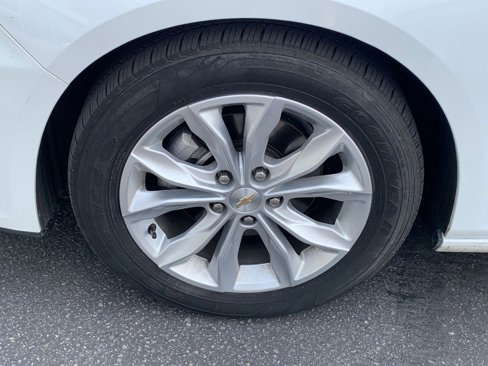 Used 2024 Chevrolet Malibu LT image 30