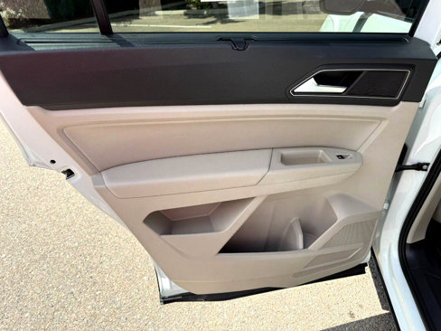 Used 2019 Volkswagen Atlas SE image 16