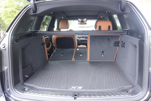 Used 2023 BMW X3 sDrive30i w/ M Sport Package image 15