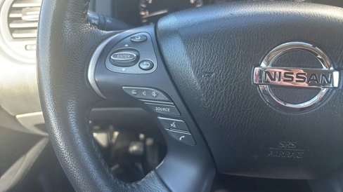 Used 2018 Nissan Pathfinder SL image 50