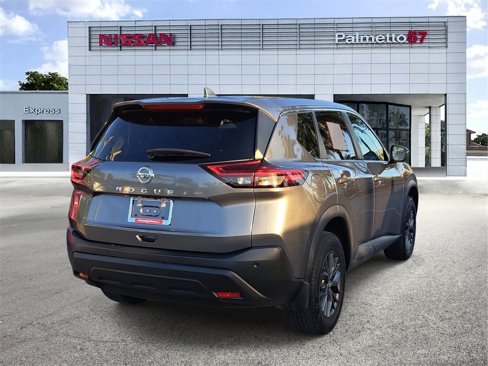 Certified 2021 Nissan Rogue S image 6