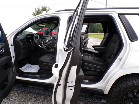 Used 2022 Chevrolet Tahoe Z71 w/ Luxury Package image 21