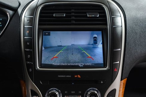 Used 2020 Lincoln Nautilus Reserve image 16