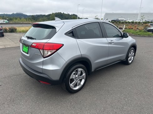 Used 2021 Honda HR-V LX image 10