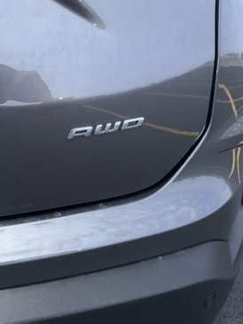 Used 2024 Ford Edge Titanium w/ Equipment Group 301A image 3