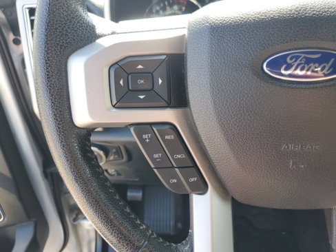 Used 2016 Ford F150 Lariat w/ Equipment Group 502A Luxury image 16
